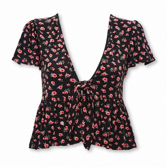 Too small! Never worn. Fits likes medium - Picture 1 of 1